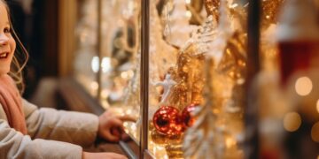 Christmas Stroll returns to downtown Bozeman 