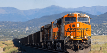 BNSF locomotive leaks up to 1,000 gallons of diesel while traveling through northern Montana