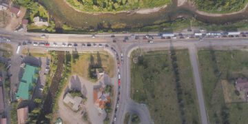 Could a roundabout decongest Big Sky traffic?  