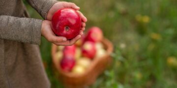 Health Buzz: Holistic health 2024 