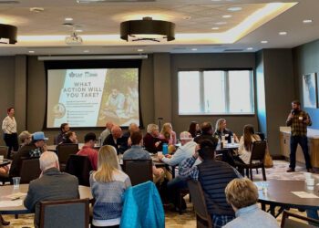 Leaders in homeowners associations discuss how to improve sustainability practices