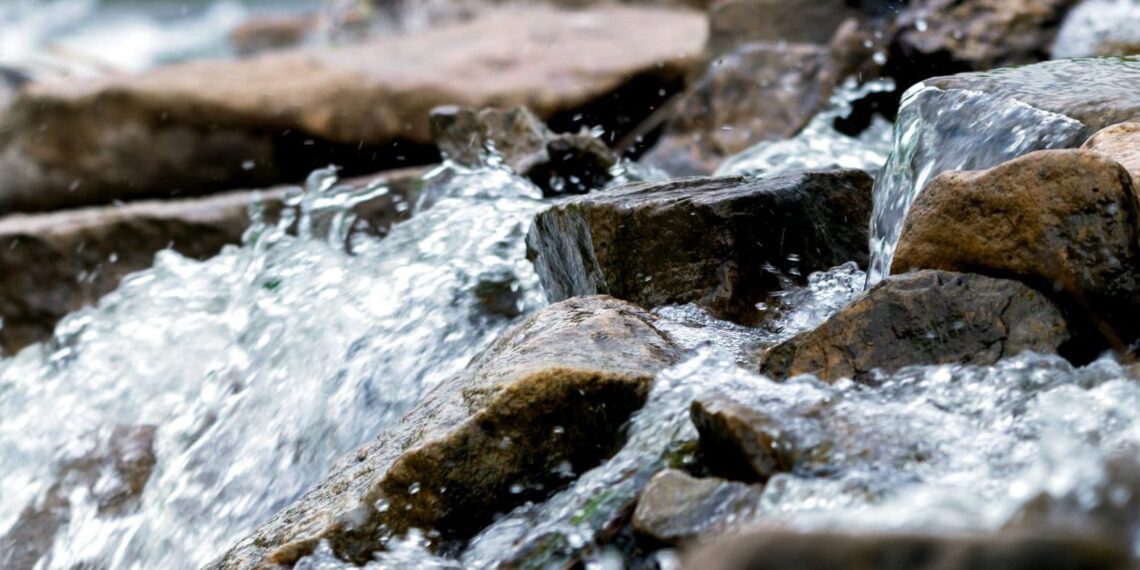 Gallatin County warns of isolated flooding due to rapid snowmelt