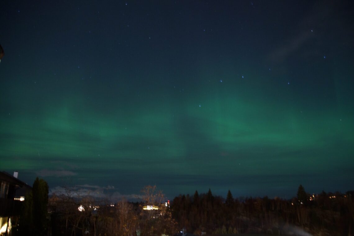 Northern lights visible for much of North America tonight