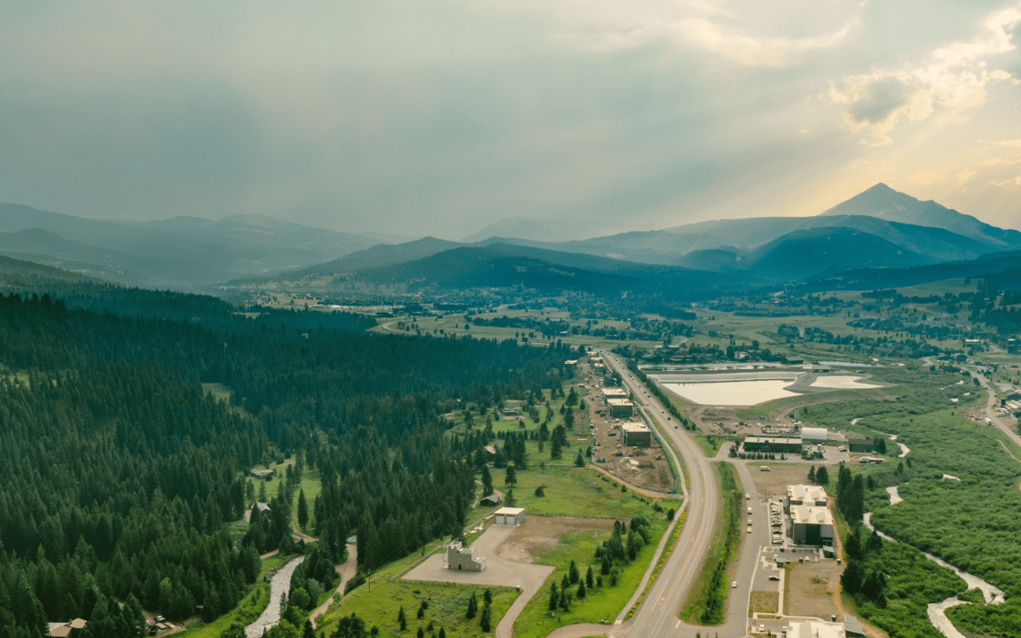 Housing trust, LMLC discuss Cold Smoke housing project