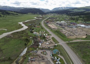 Push continues to build sewer, cut septic for Big Sky canyon properties 