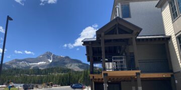 Big Sky Resort reaches 1,000 employee beds