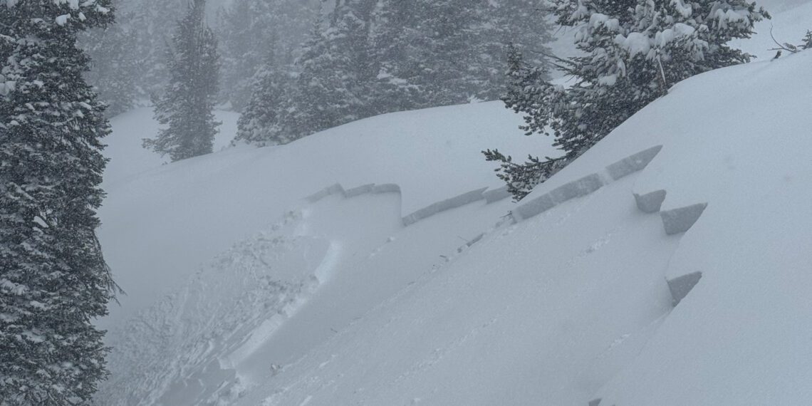 More holiday snow raises caution for avalanche forecasters 