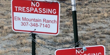 Federal appeals court sides with corner-crossing hunters in Wyoming dispute
