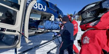 GCSSAR rescues injured snowmobilers on Buck Ridge 