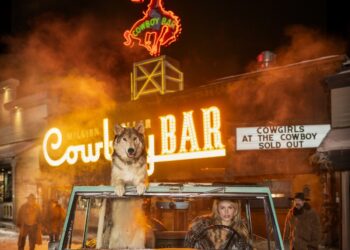Million Dollar Cowboy Bar by David Yarrow. PHOTO COURTESY OF COURTNEY COLLINS FINE ART