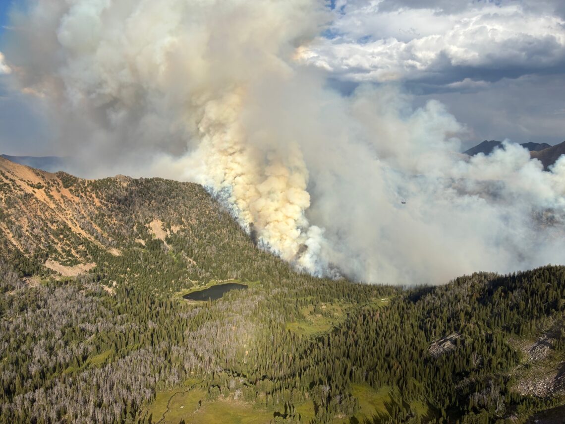 Crews battle wildfires in Tobacco Roots amid red flag weather