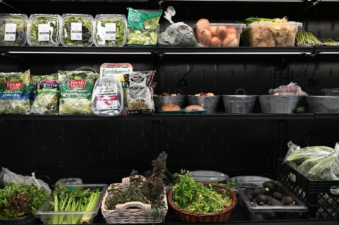 Local food pantries, community members hustle to fill potential SNAP void