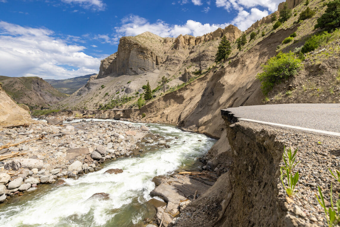 Yellowstone seeks public input on North Entrance Road project