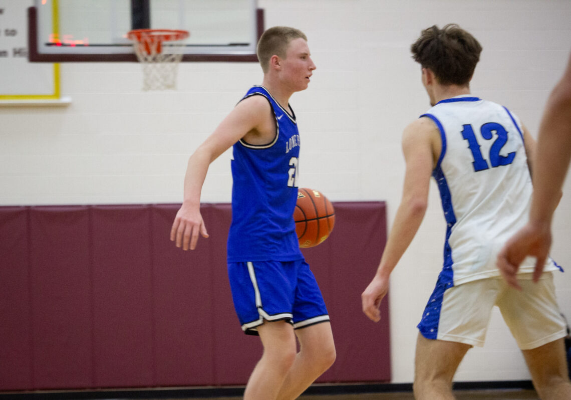 Big Horns fall in opening round of district tournament