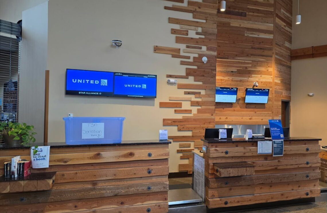 Montana neighbors donate food for unpaid TSA agents staffing local airports