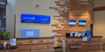 Montana neighbors donate food for unpaid TSA agents staffing local airports