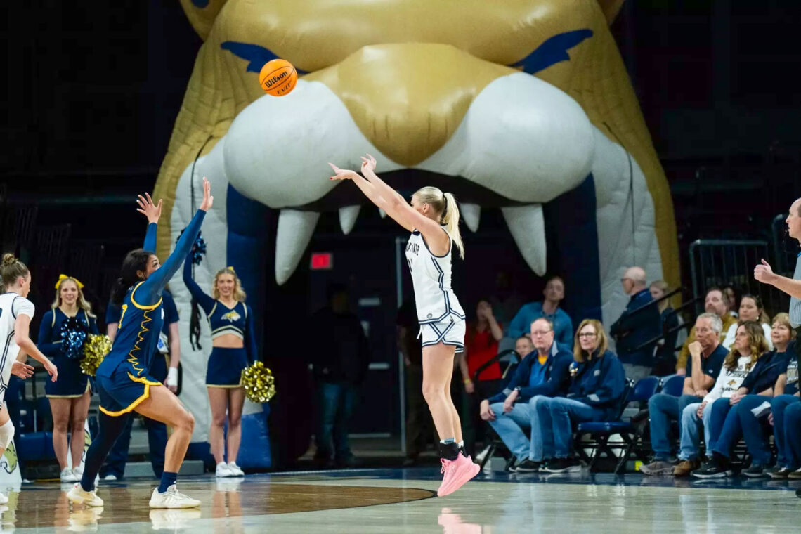 Montana State closes regular season with home win over Sacramento State 
