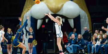 Montana State closes regular season with home win over Sacramento State 