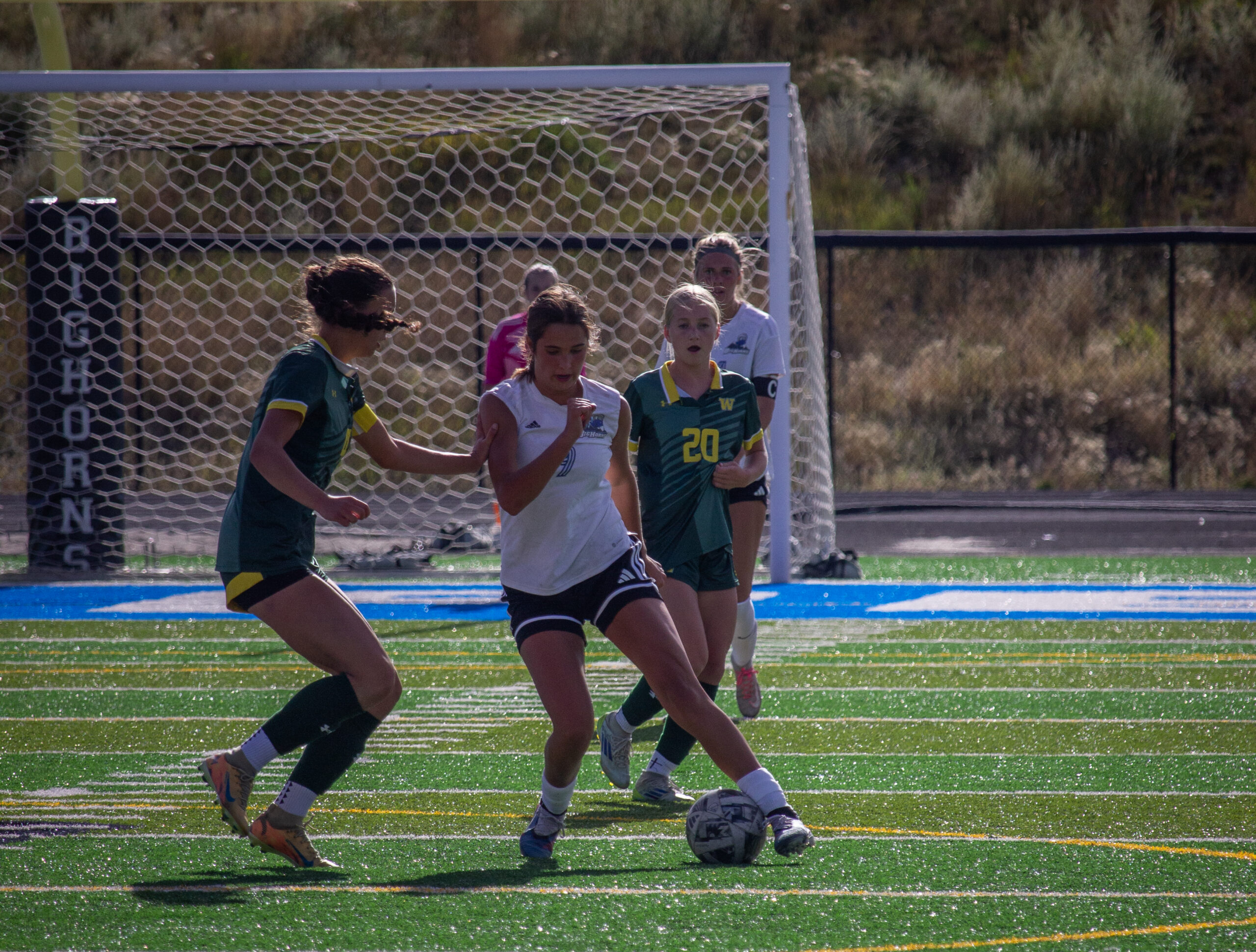 Big Horns fall to Whitefish, beat Bigfork going into conference matches