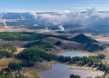 Montana State researchers reconstruct environmental history of Yellowstone’s geyser basins